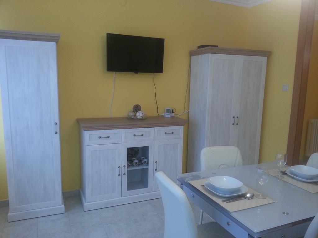 Szinva Apartman Мишкольц Экстерьер фото